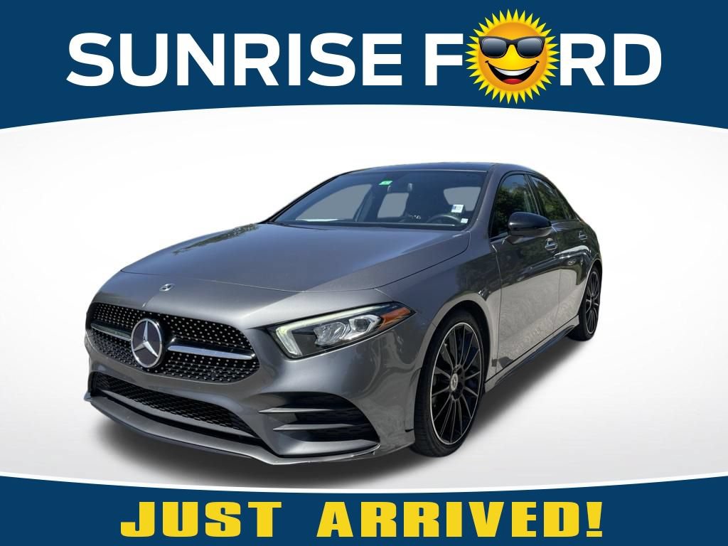 Used 2021 Mercedes-Benz A 220 image 1