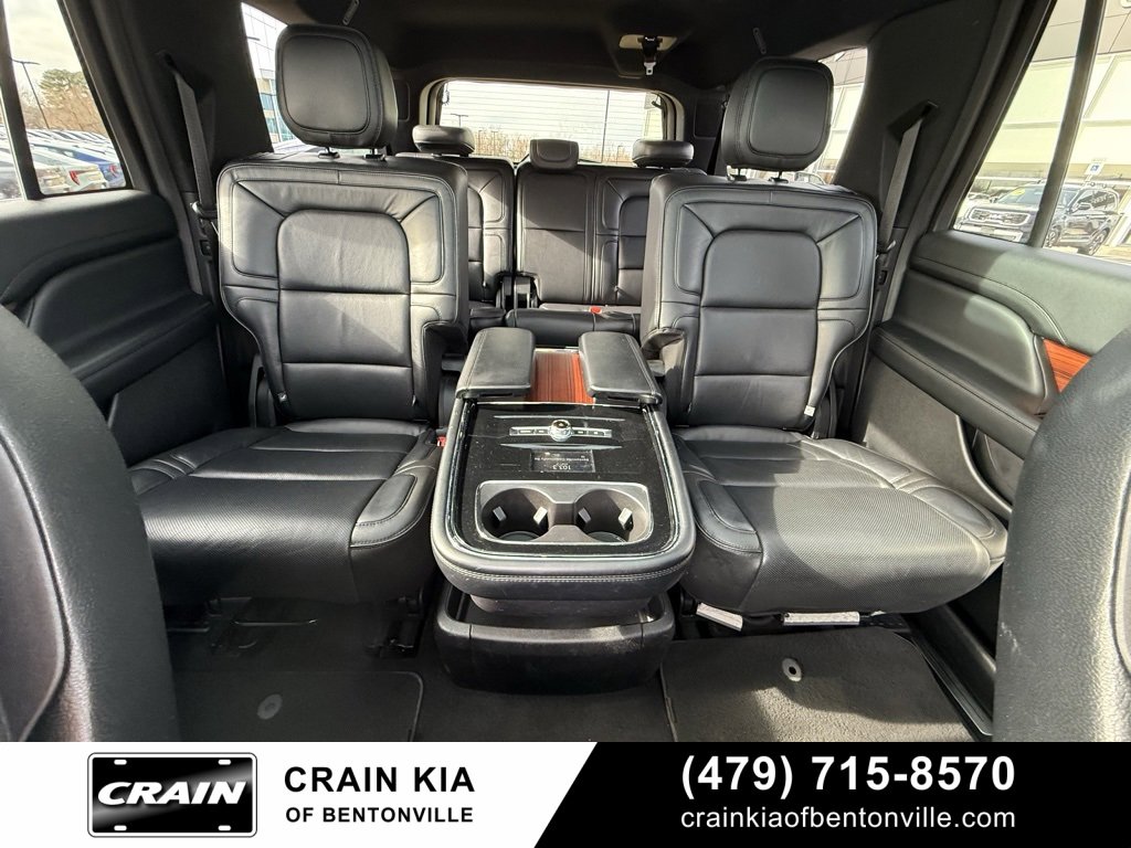 Used 2018 Lincoln Navigator L Reserve w/ Technology Package image 31