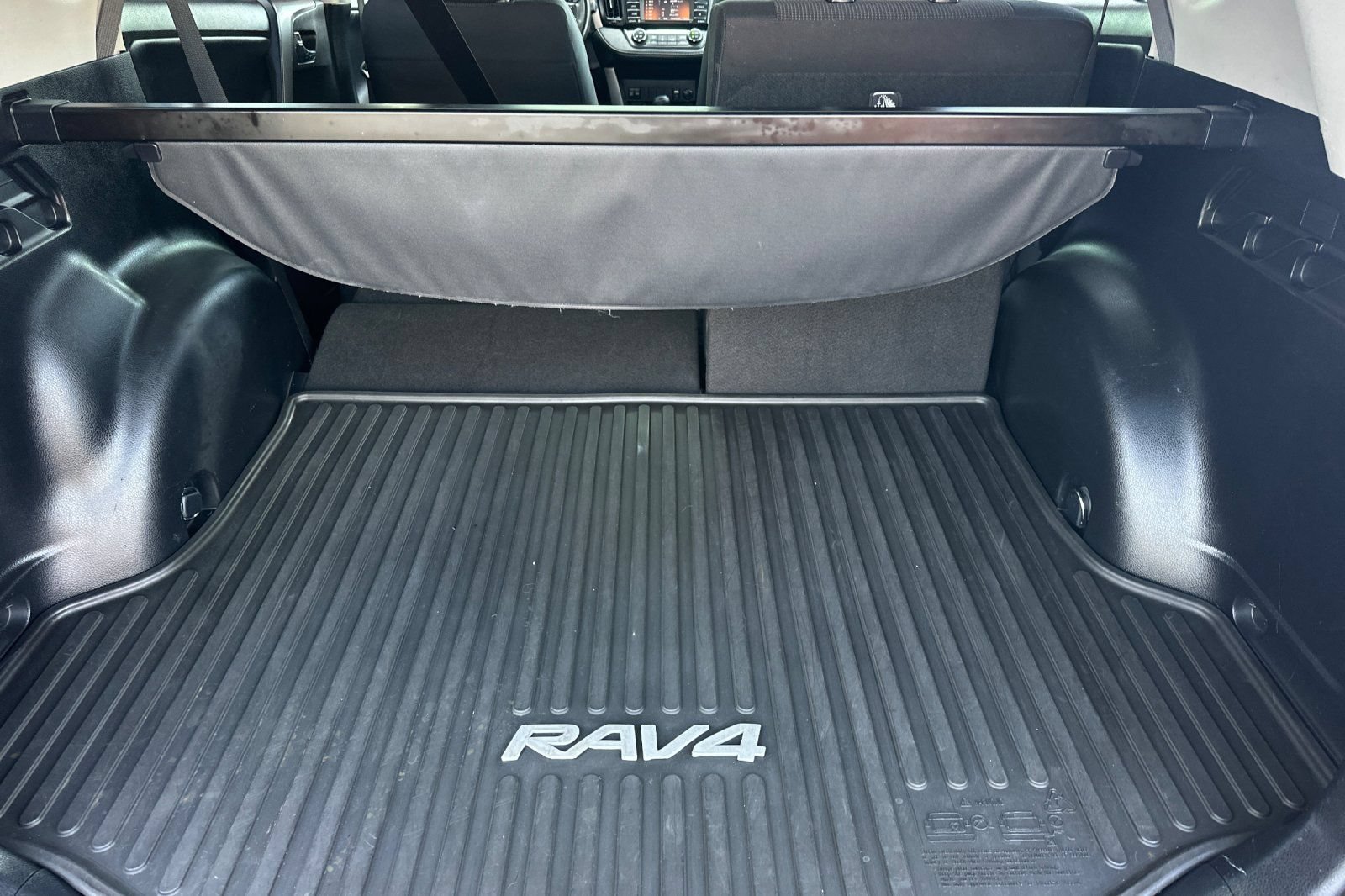 Used 2017 Toyota RAV4 XLE w/ All Weather Liner Package AWD/4WD image 15