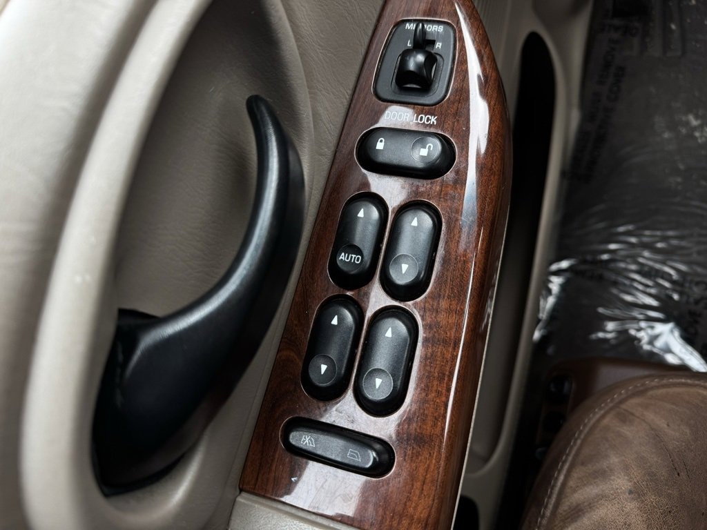 Used 2003 Ford F150 King Ranch image 25