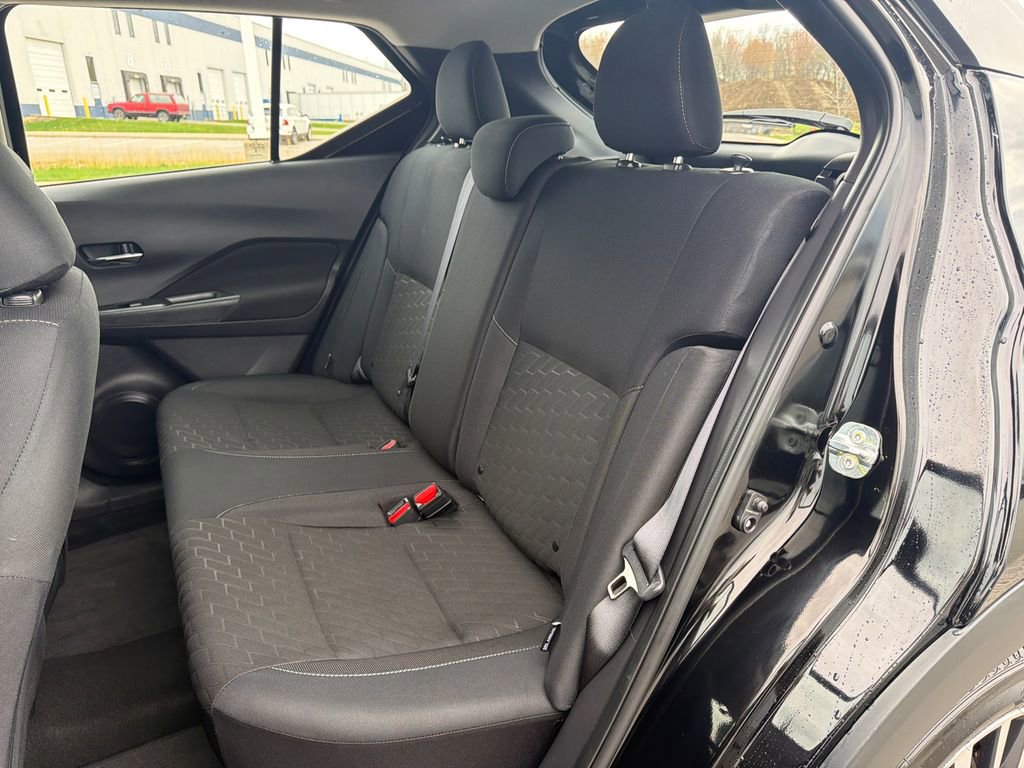 Used 2023 Nissan Kicks SV image 20
