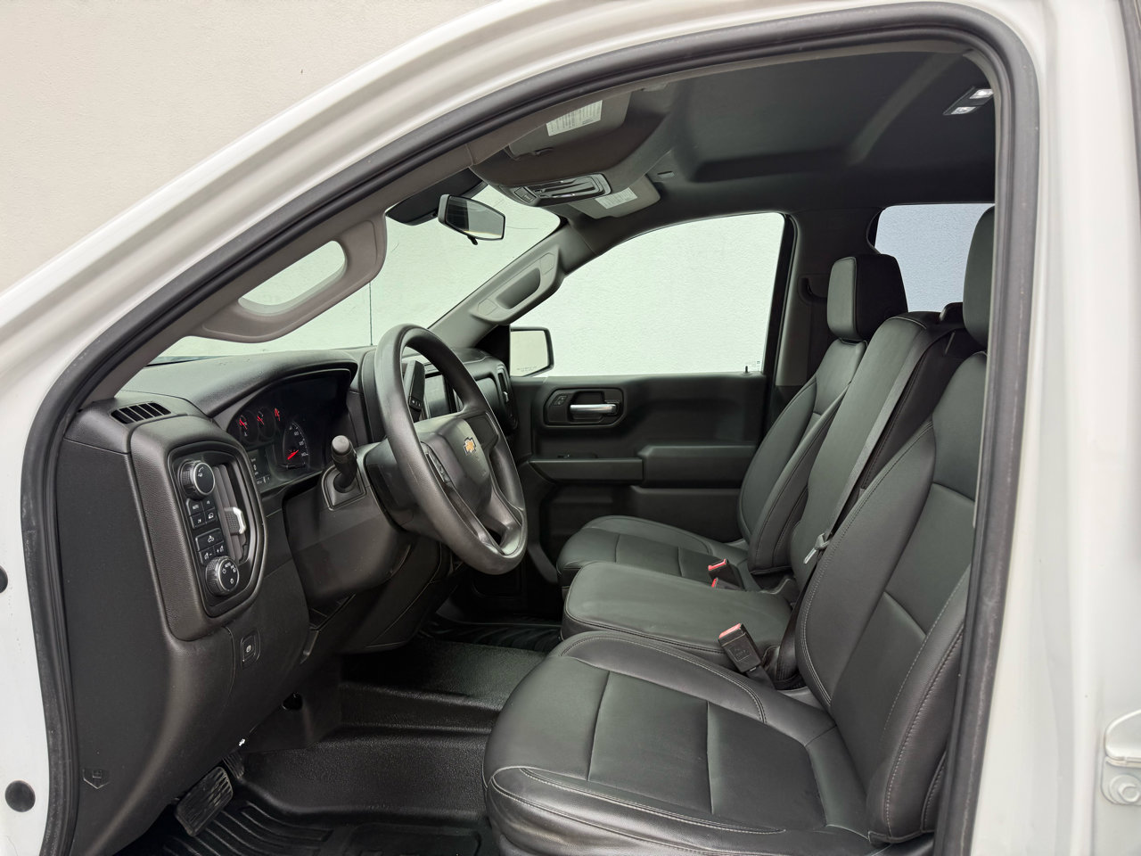 Used 2020 Chevrolet Silverado 1500 W/T w/ Trailering Package image 38