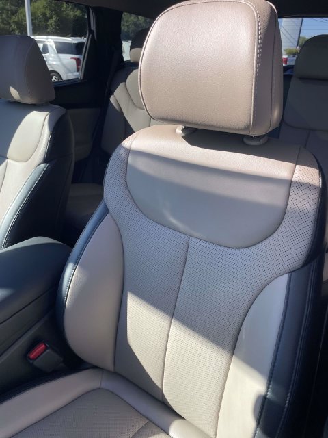 Certified 2023 Hyundai Santa Fe SEL w/ Premium Package FWD image 19