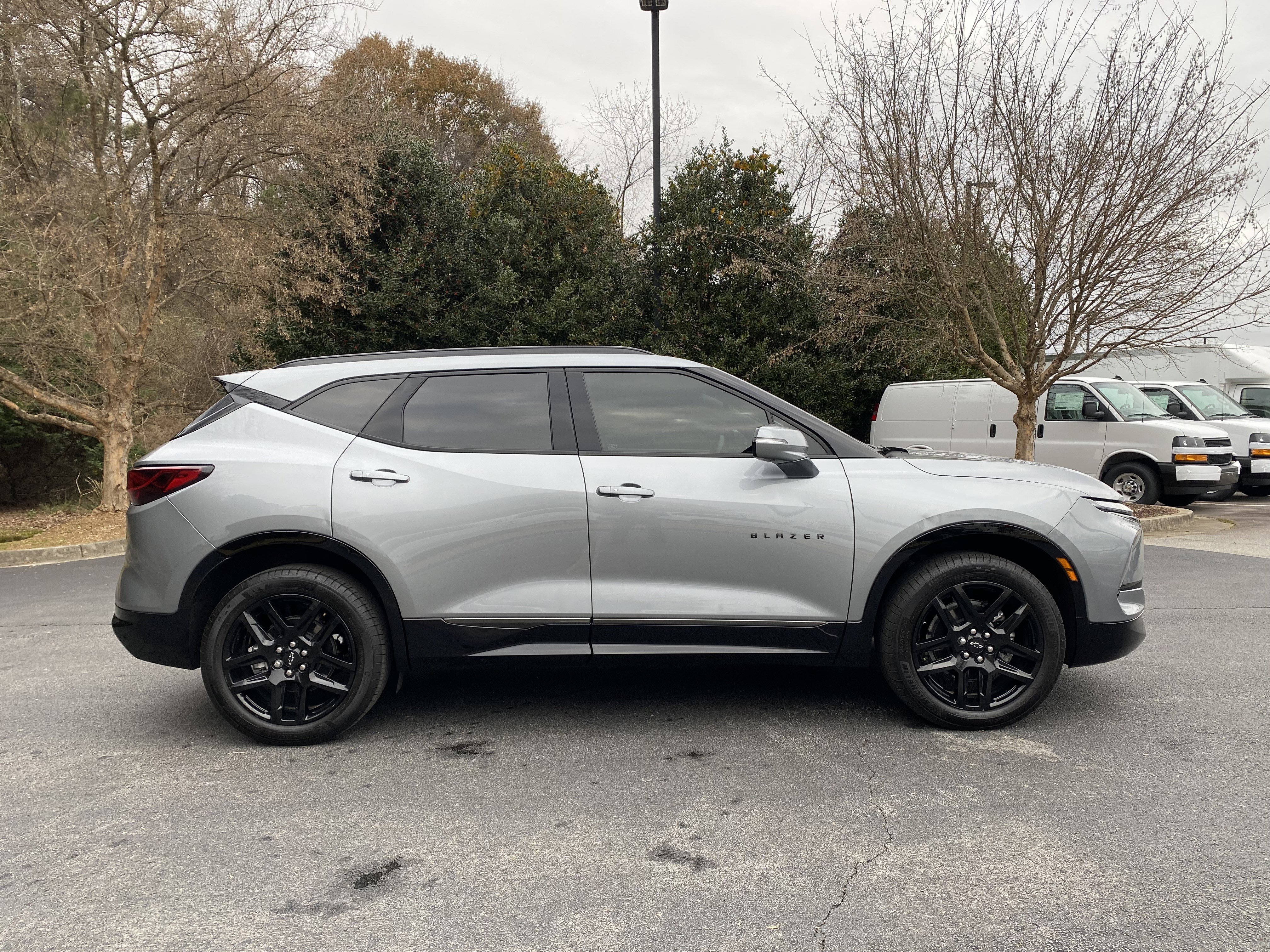 Used 2025 Chevrolet Blazer RS w/ Driver Confidence II Package image 10
