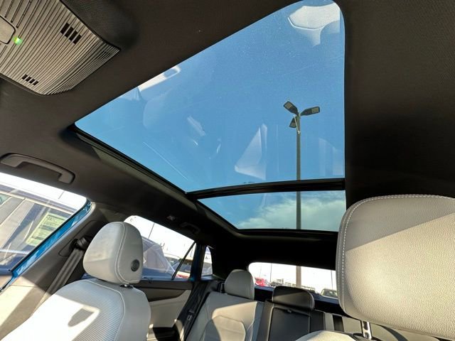 Used 2024 Volkswagen Atlas Cross Sport SEL image 26