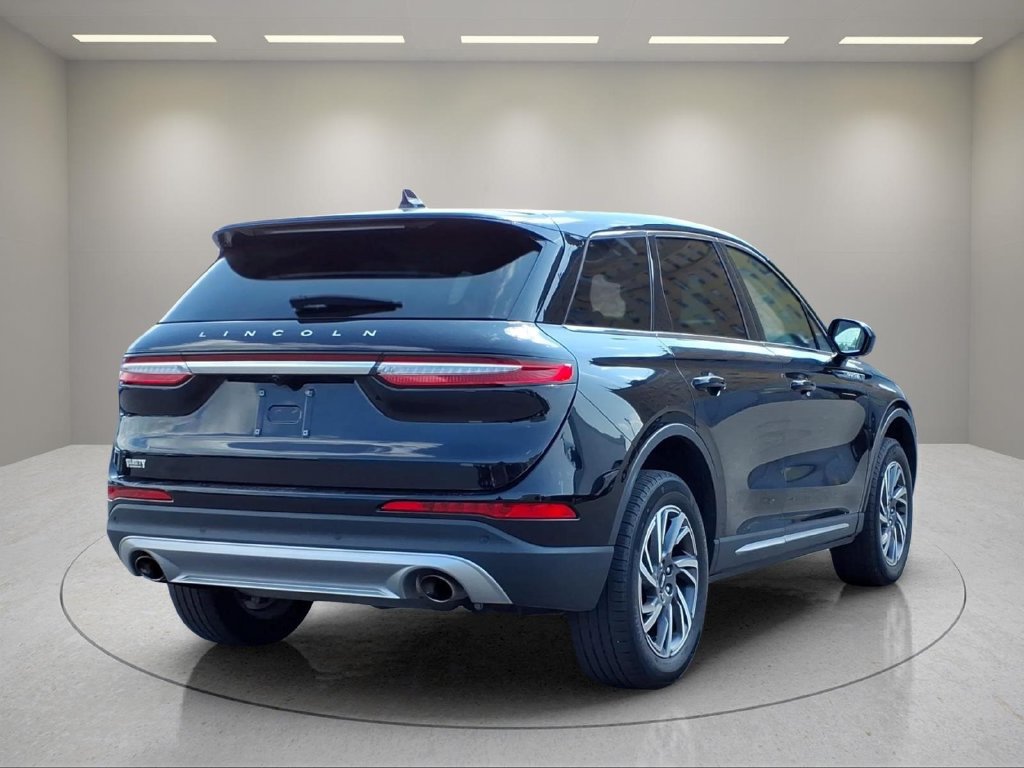 Used 2023 Lincoln Corsair AWD image 22
