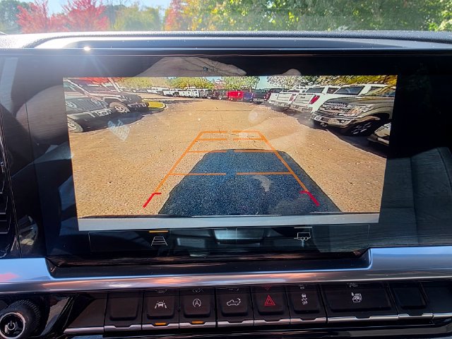 Used 2023 Chevrolet Silverado 1500 LT AWD/4WD image 32