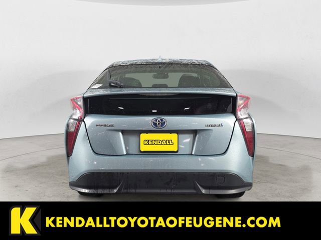 Used 2017 Toyota Prius Four FWD image 4