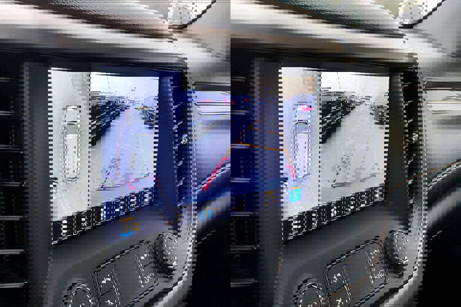 Used 2023 GMC Acadia AT4 w/ Technology Package image 26