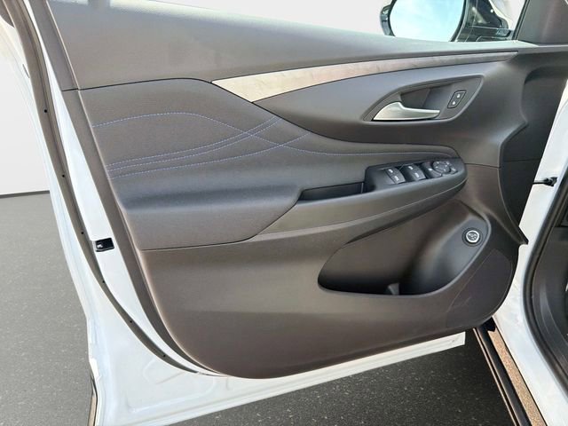 New 2026 Buick Envista Sport Touring w/ Convenience I Package FWD image 17