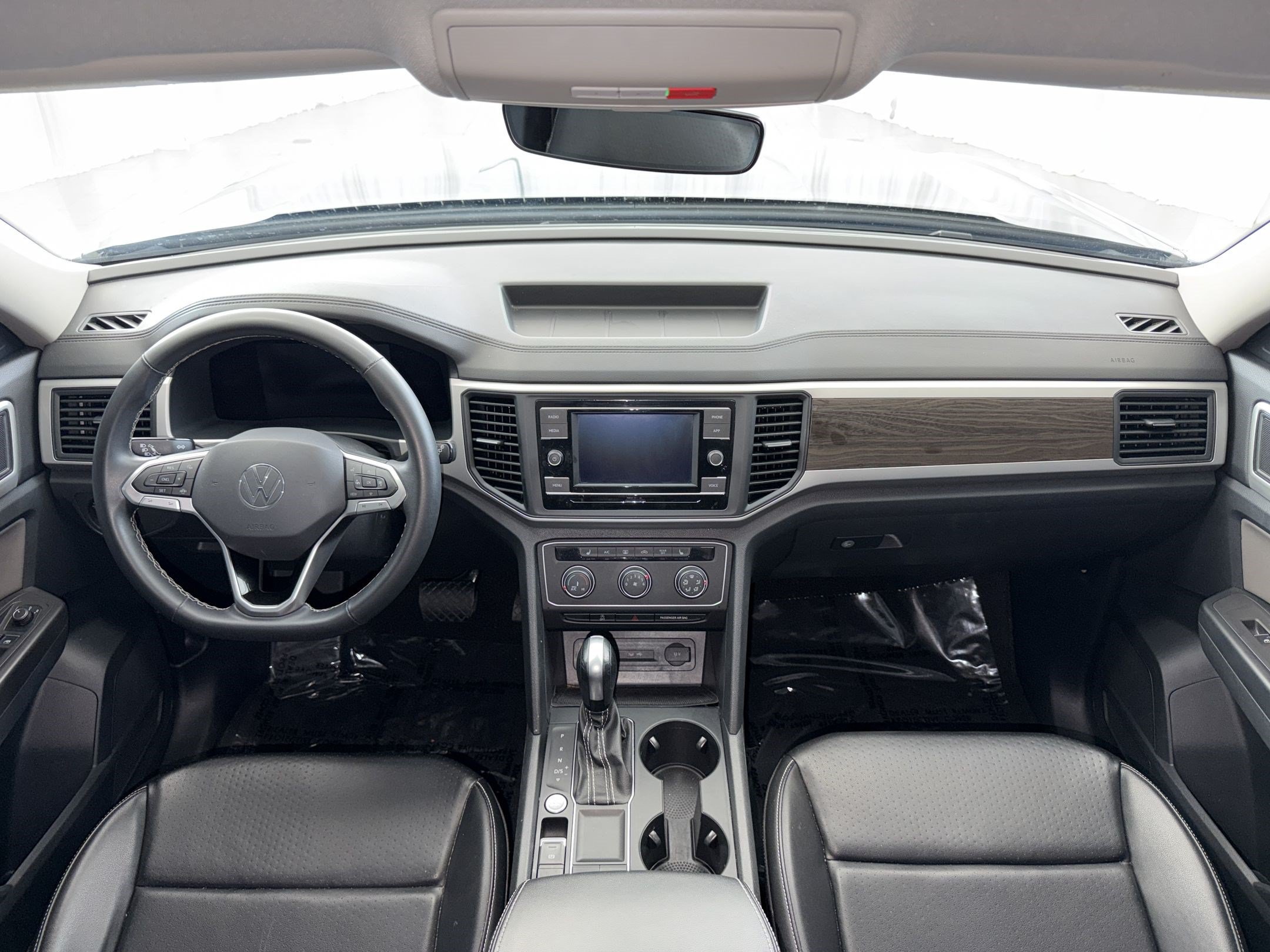 Used 2022 Volkswagen Atlas SE FWD image 16