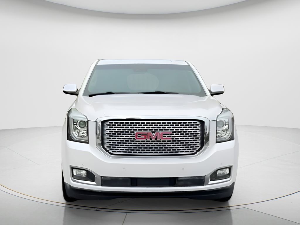 Used 2017 GMC Yukon XL Denali w/ Open Road Package image 33