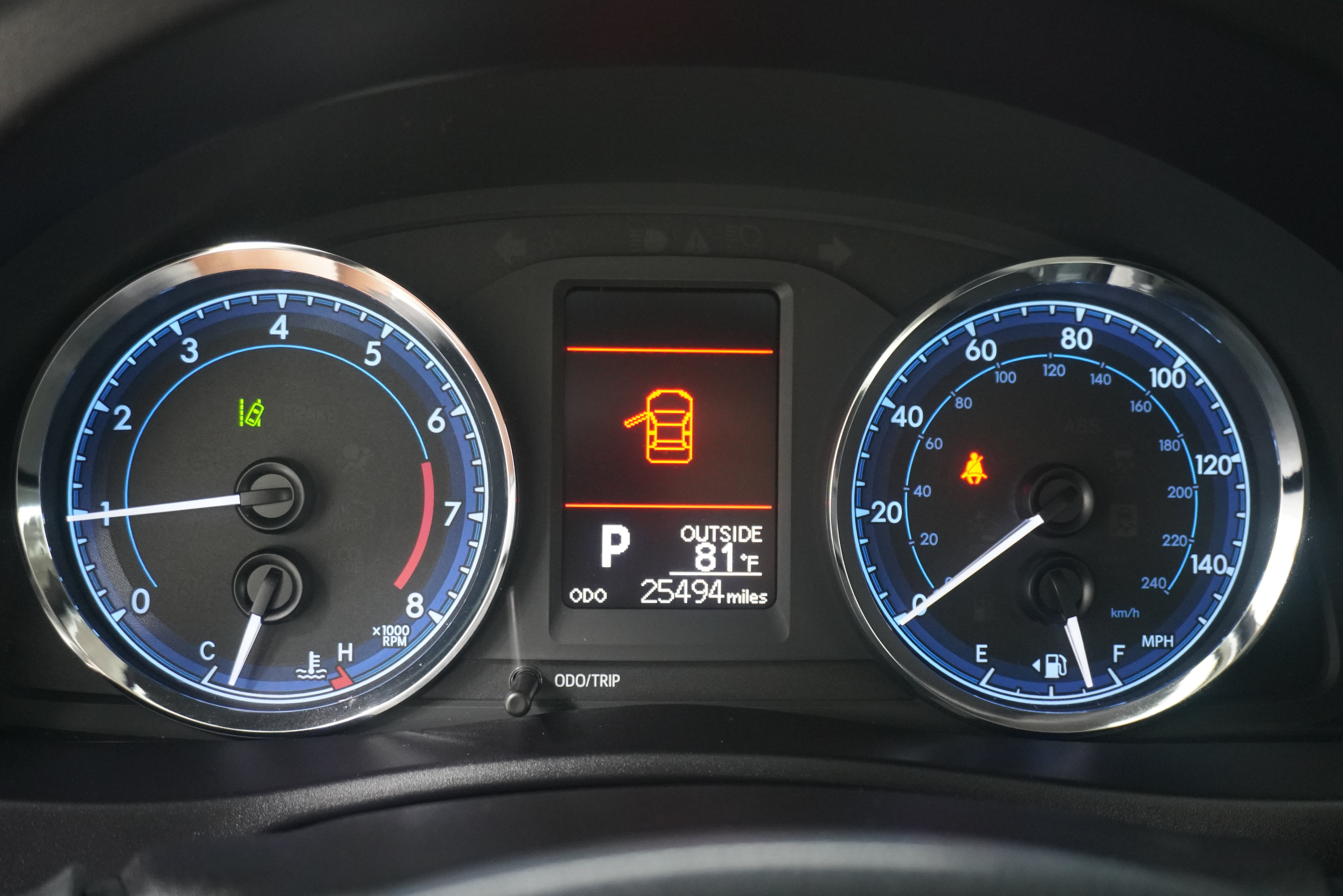 Used 2017 Toyota Corolla LE FWD image 16