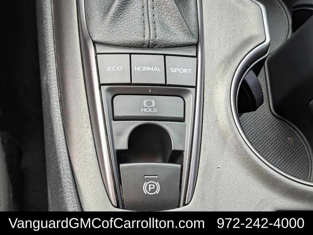 Used 2022 Toyota Camry XSE AWD/4WD image 18
