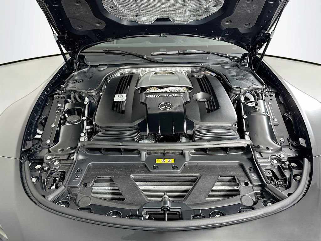 Used 2026 Mercedes-Benz SL 55 AMG 4MATIC image 32