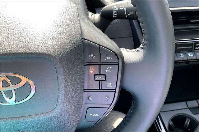 Used 2024 Toyota Prius LE image 17