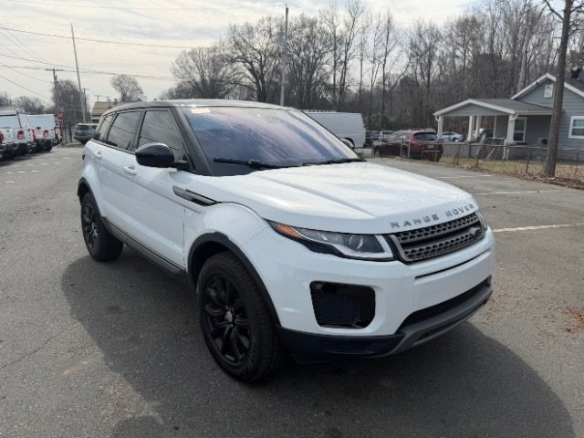 Used 2018 Land Rover Range Rover Evoque SE image 21