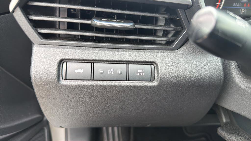 Certified 2024 Nissan Altima 2.5 SV FWD image 21