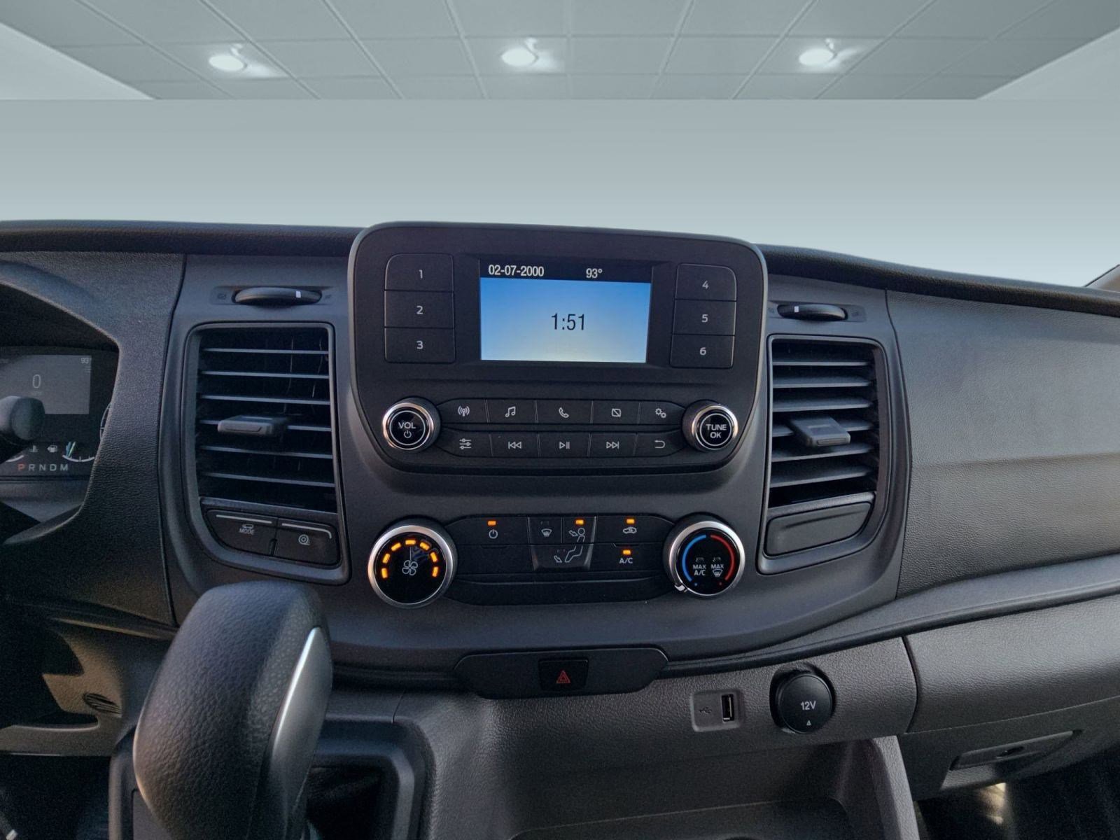 New 2025 Ford Transit 150 Low Roof image 17