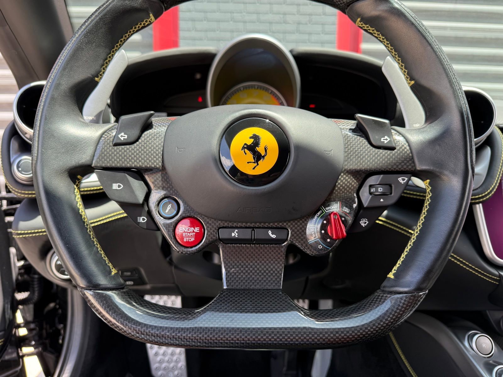 Used 2017 Ferrari GTC4Lusso image 35