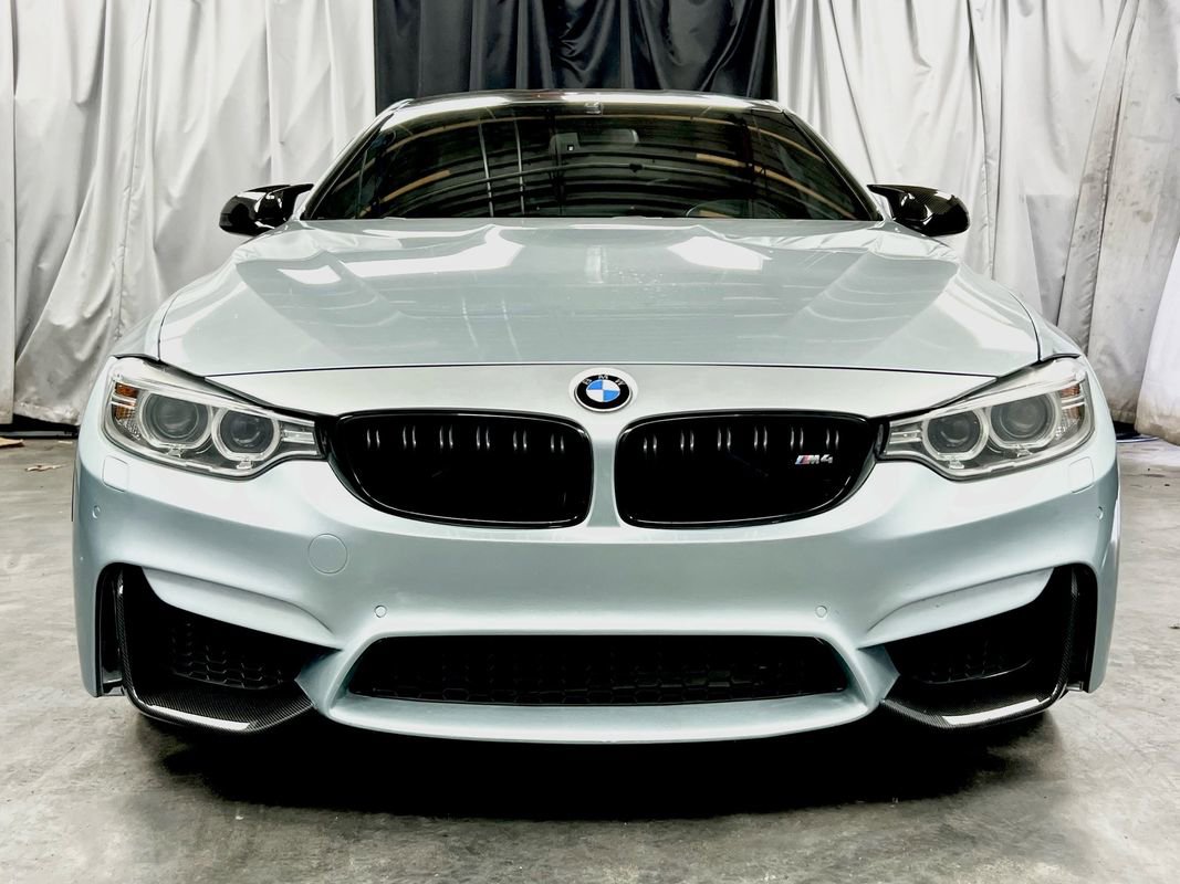Used 2017 BMW M4 Coupe w/ Executive Package image 2
