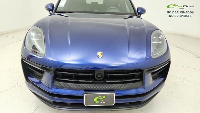 Used 2024 Porsche Macan image 9