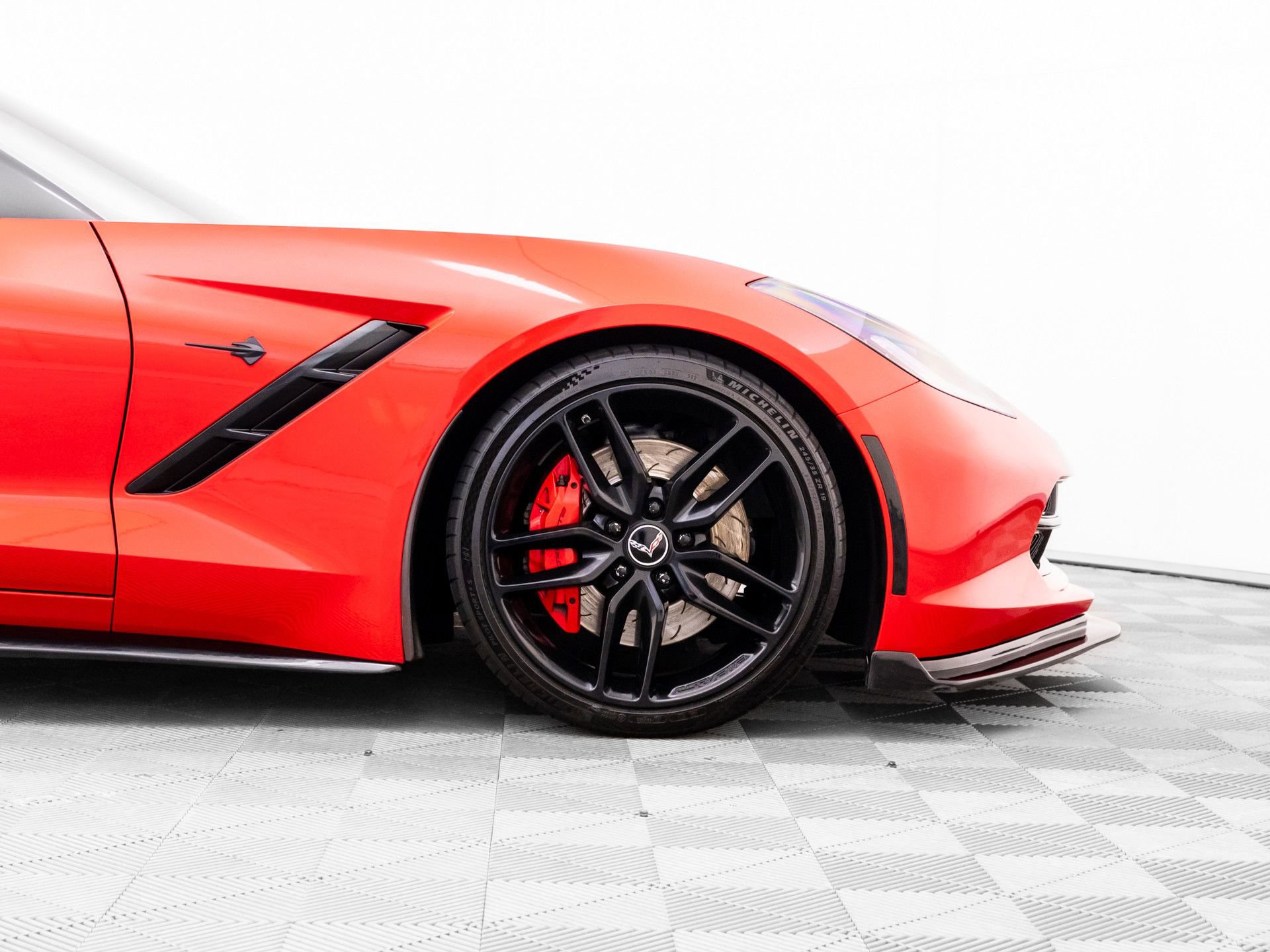 Used 2015 Chevrolet Corvette Stingray Coupe w/ 2LT Preferred Equipment Group image 29