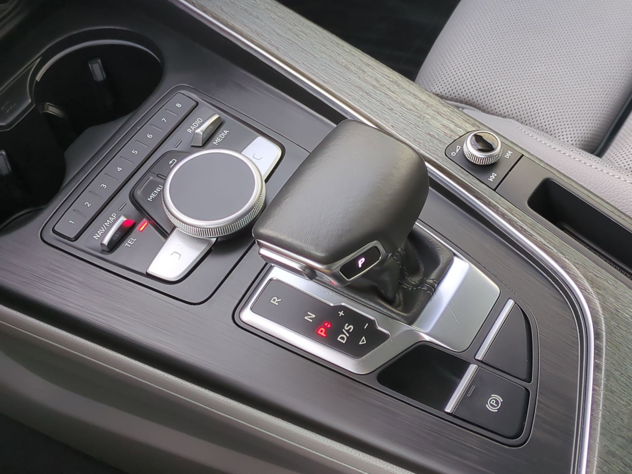 Used 2018 Audi A4 2.0T allroad Premium Plus image 23