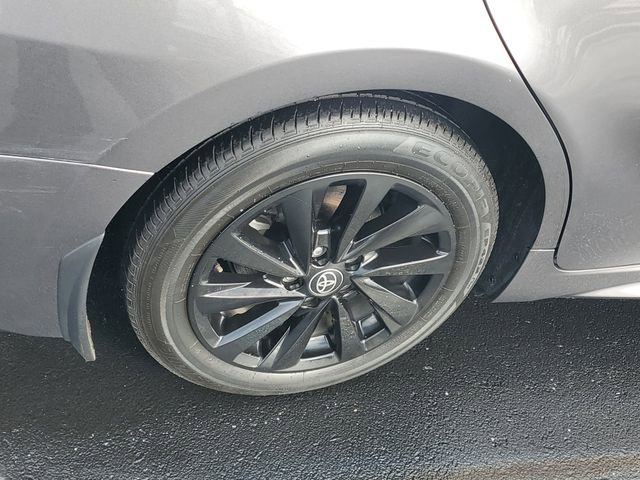 Used 2024 Toyota Camry SE FWD image 5