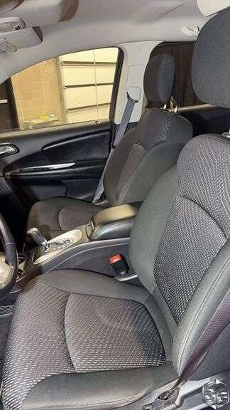 Used 2019 Dodge Journey SE w/ Connectivity Group image 11