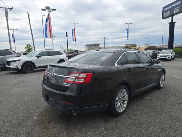 Used 2017 Ford Taurus Limited AWD/4WD image 5