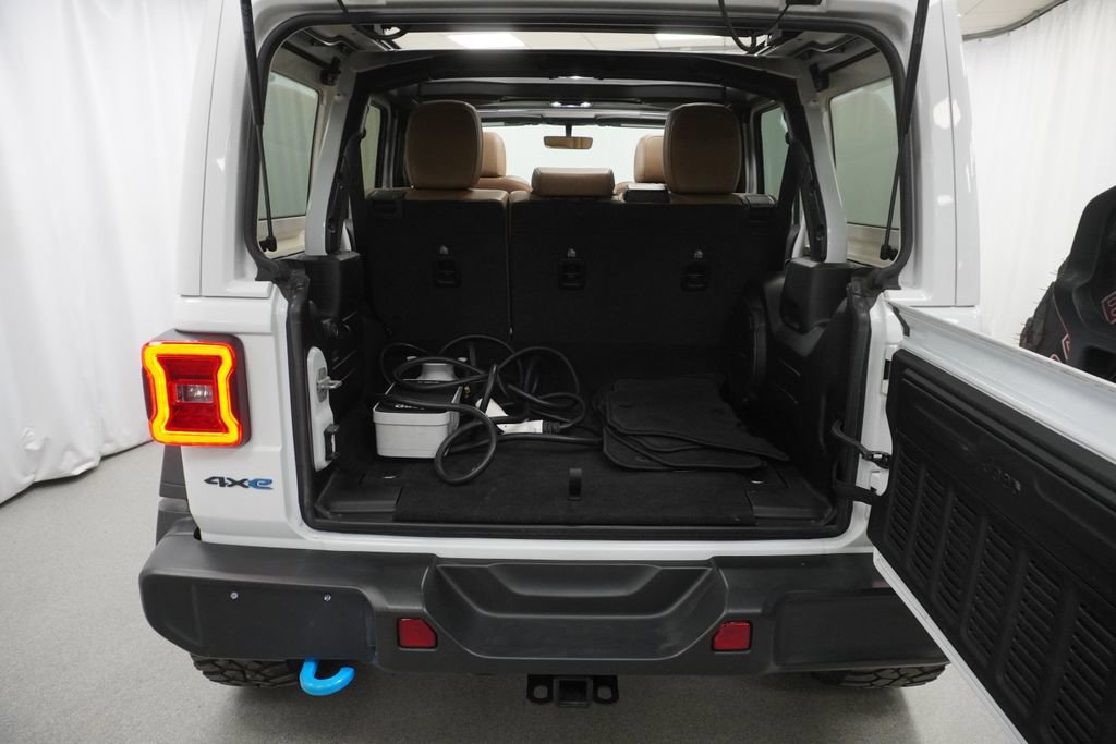 Used 2021 Jeep Wrangler Unlimited Rubicon 4xe w/ Cold Weather Group image 46