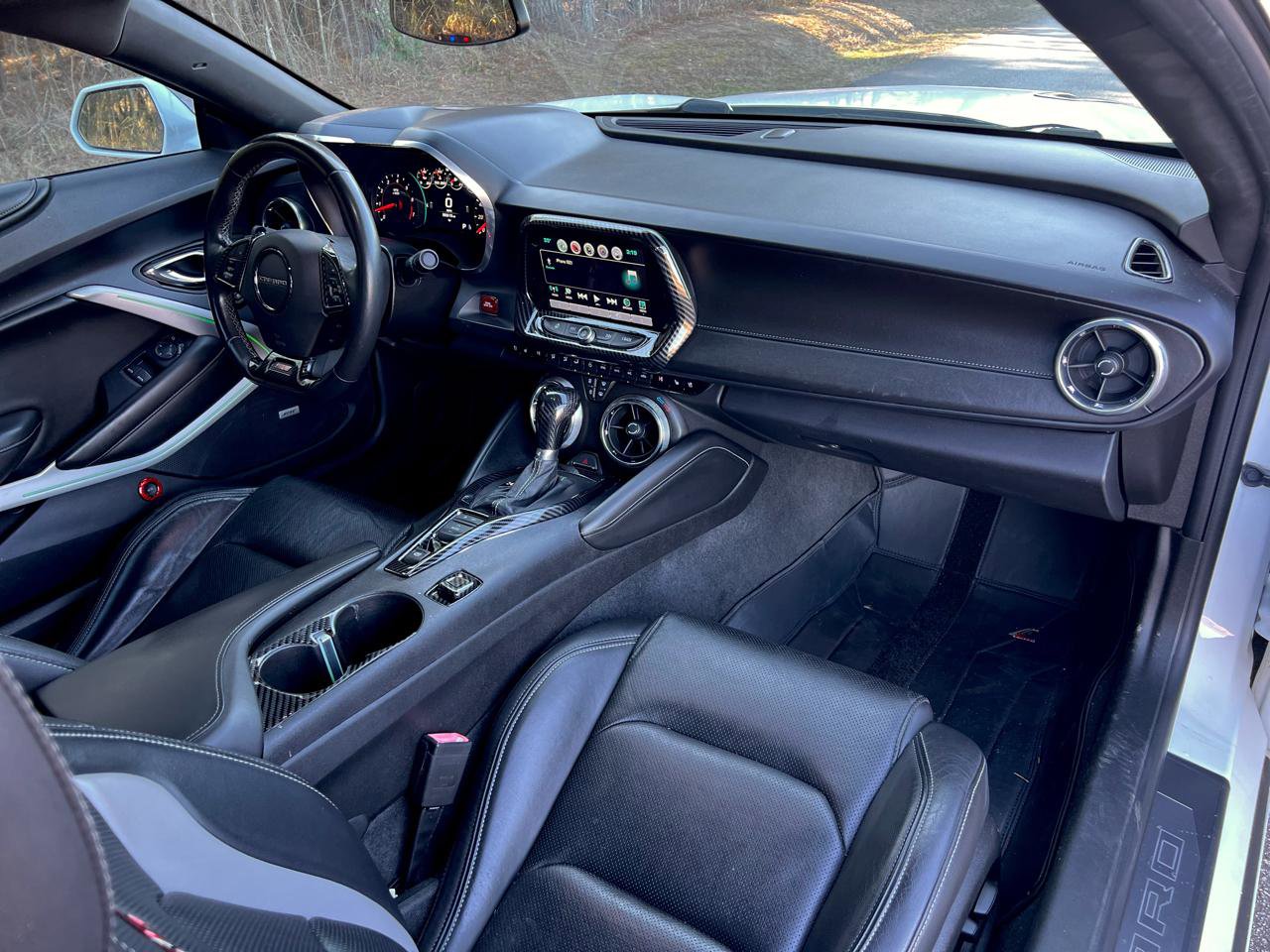 Used 2016 Chevrolet Camaro SS image 19