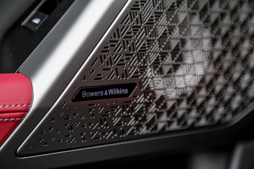 New 2026 BMW 530i xDrive w/ M Sport Package image 25