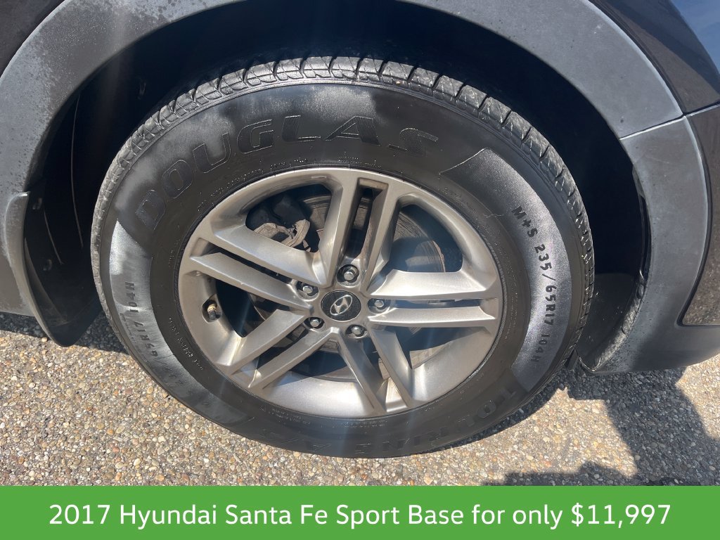 Used 2017 Hyundai Santa Fe Sport FWD image 10