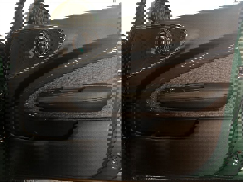 Used 2019 MINI Cooper Clubman S w/ Premium Package image 18