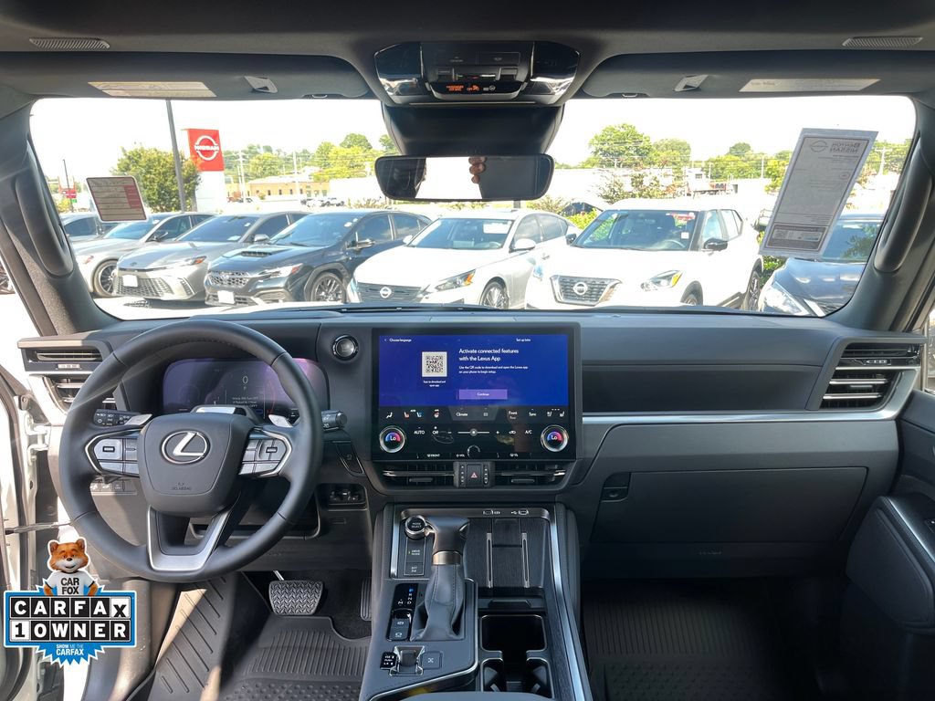 Used 2026 Lexus GX 550 w/ Accessory Package (2T) AWD/4WD image 24
