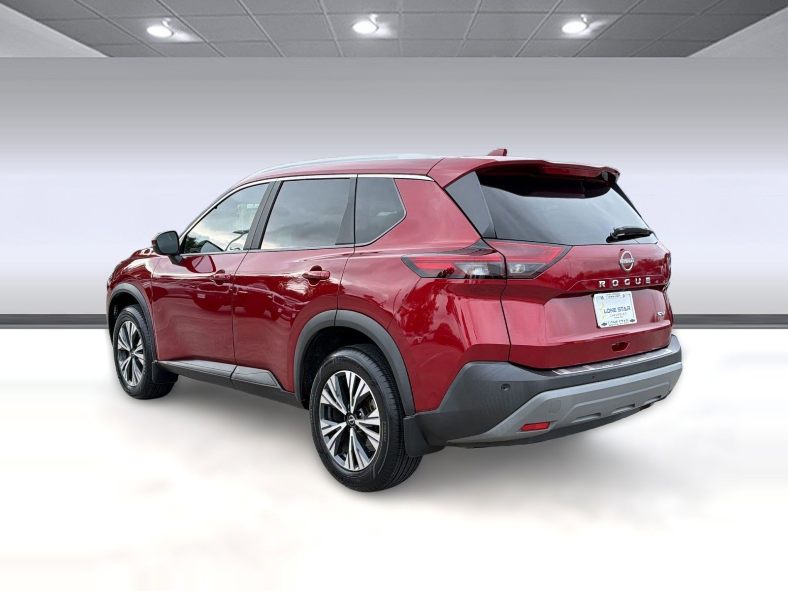 Used 2023 Nissan Rogue SV w/ SV Premium Package FWD image 3