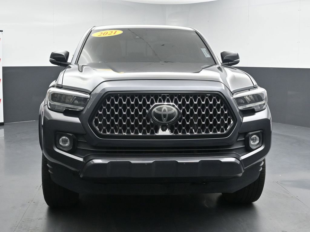 Used 2021 Toyota Tacoma Limited w/ Nightshade Package AWD/4WD image 3