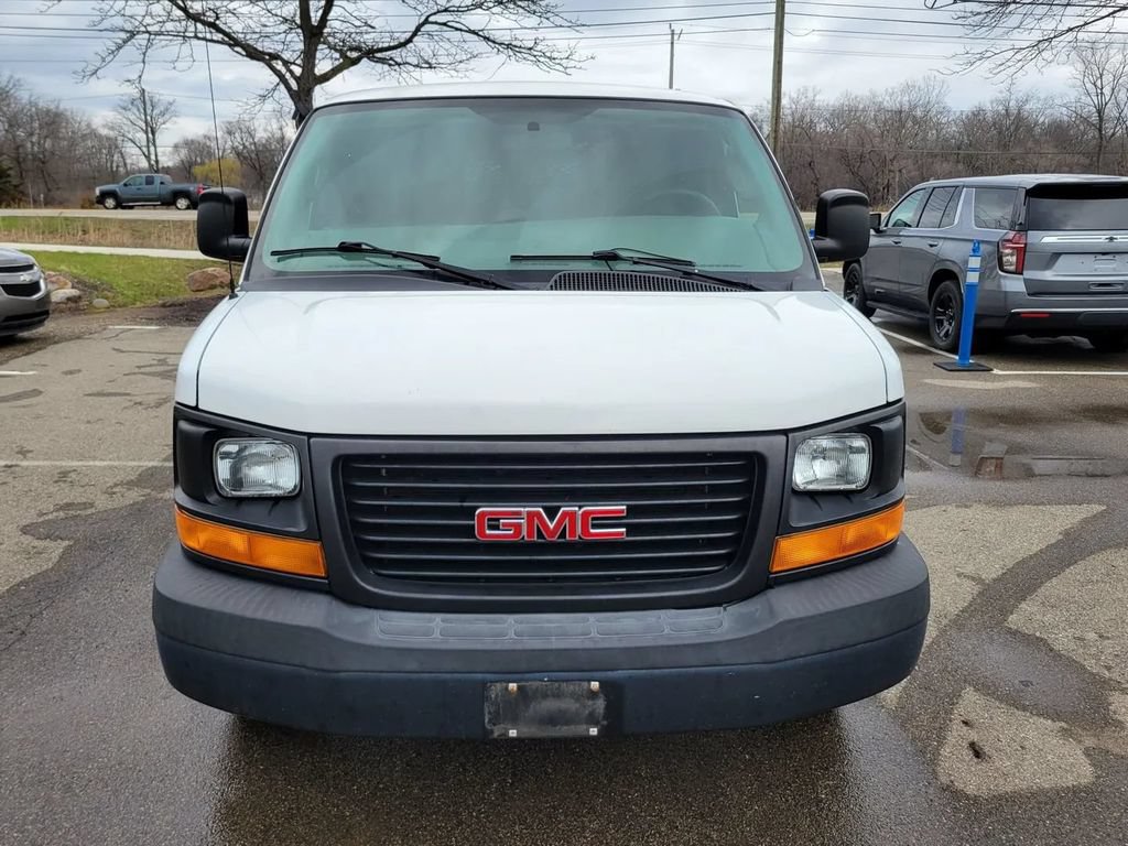 Used 2017 GMC Savana 3500 LS RWD image 10