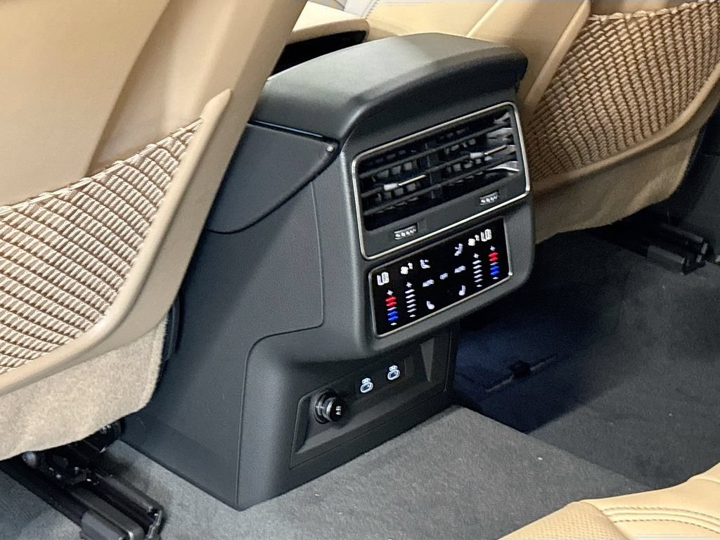 New 2026 Audi Q8 Premium Plus AWD/4WD image 17
