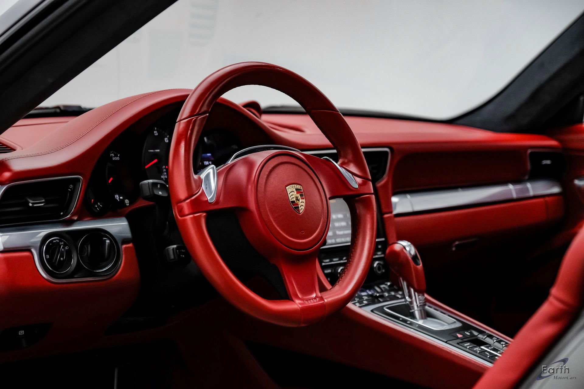Used 2012 Porsche 911 Carrera S RWD image 38