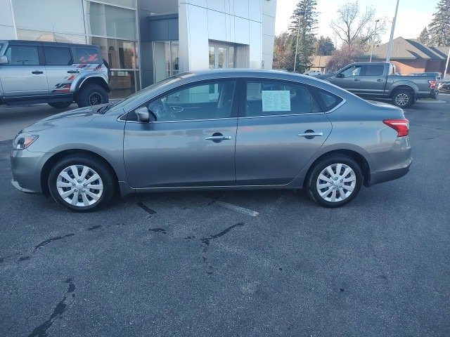 Used 2017 Nissan Sentra SV image 4