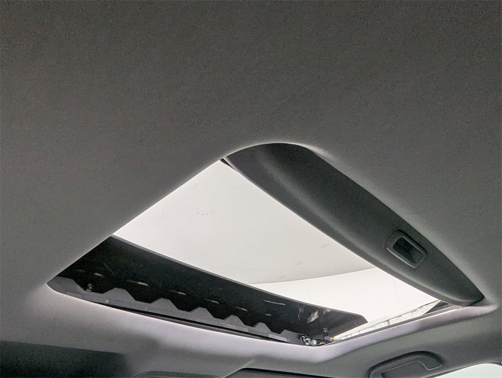 Used 2018 Honda Pilot EX-L image 25