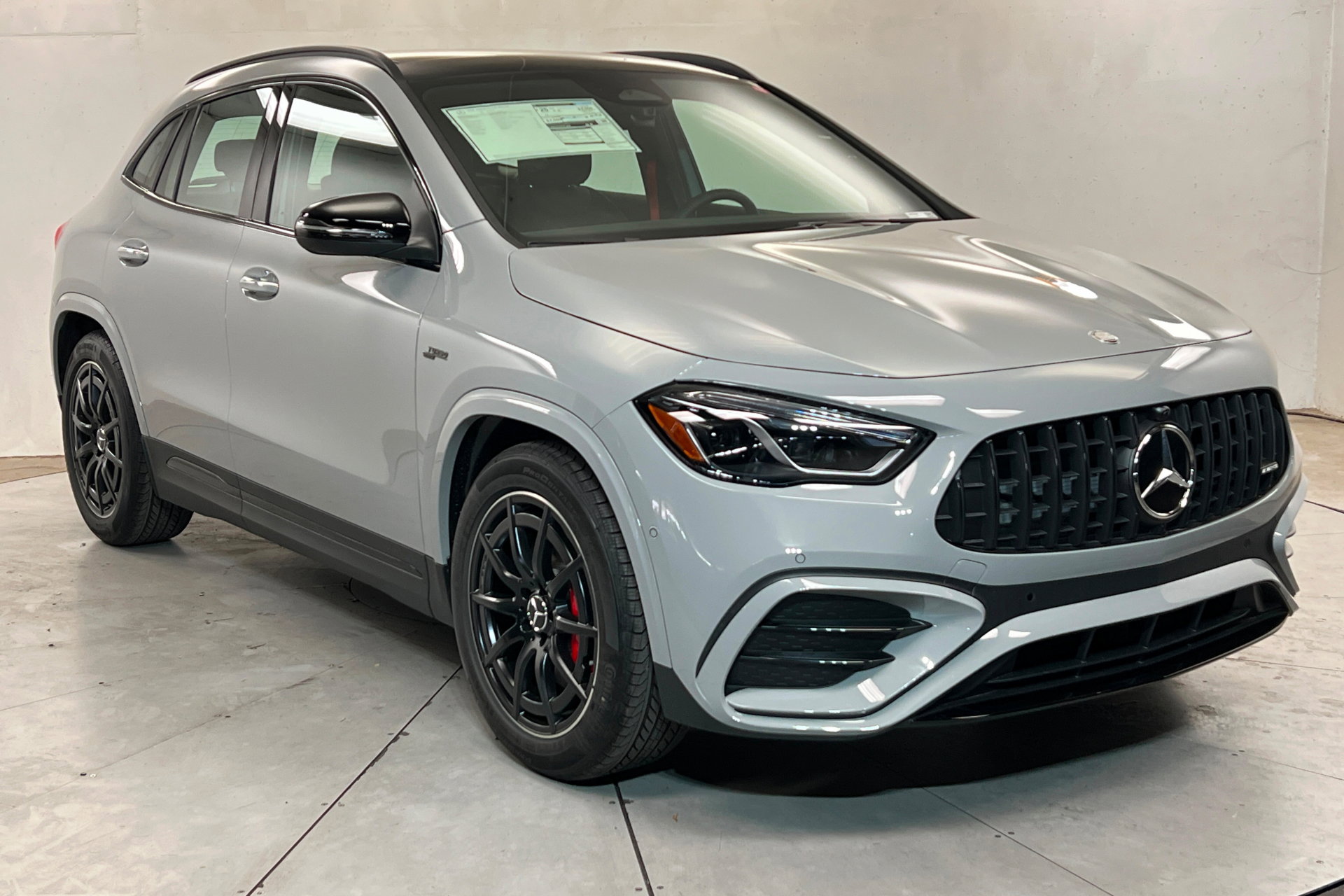New 2026 Mercedes-Benz GLA 35 AMG 4MATIC image 7