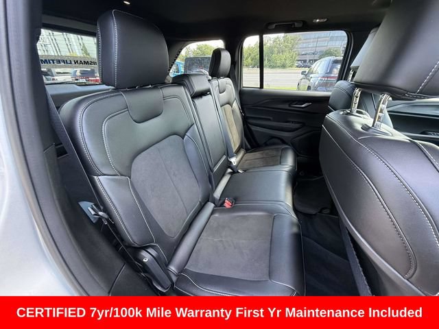 Certified 2025 Jeep Grand Cherokee Altitude AWD/4WD image 12