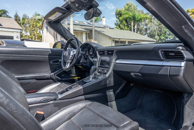 Used 2015 Porsche 911 Carrera RWD image 45