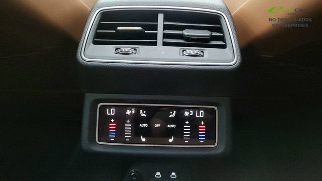 Used 2024 Audi Q8 e-tron Prestige w/ Prestige Package AWD/4WD image 40