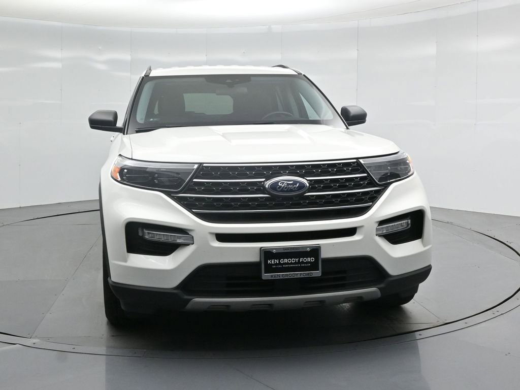 Certified 2021 Ford Explorer XLT RWD image 25