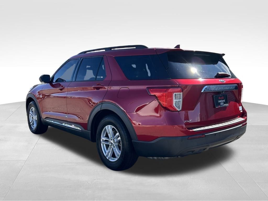 Used 2020 Ford Explorer XLT image 6